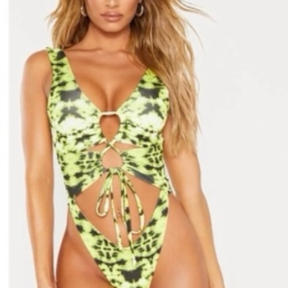 Women's Sexy Cutout Lace Up Backless High Cut One Piece Swimsuit Monokini Size L